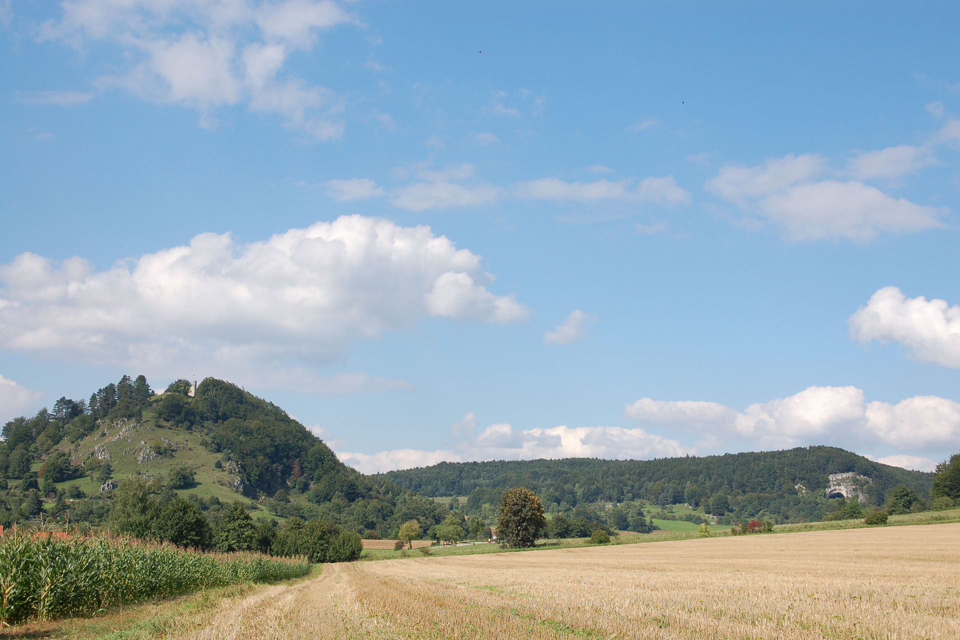 Schlossberg und Hohlloch